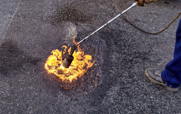 Losgaintir flat roofing repairs